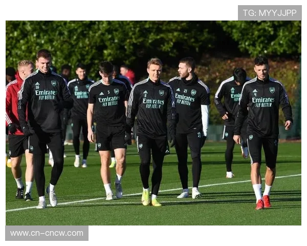 沃特金斯13球5助领跑维拉锋线，道格拉斯·路易斯近6场造7球