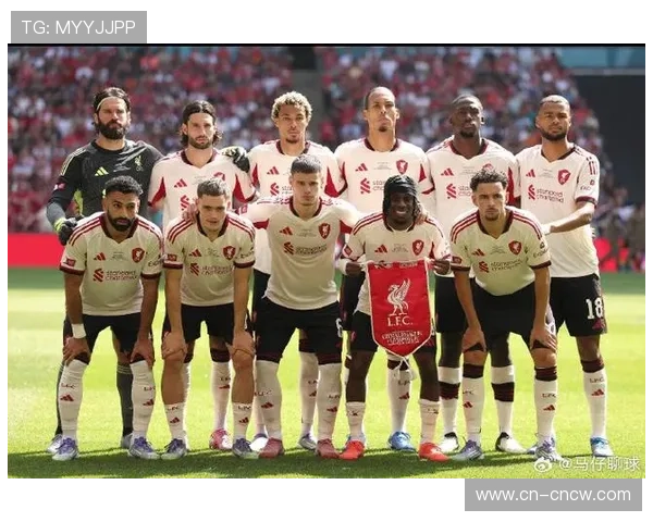 拜仁加入格伊争夺战，夏窗曾接近签约利物浦